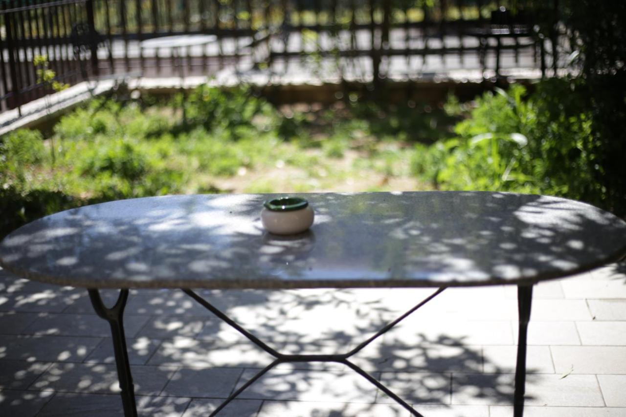Apartment With Lovely Garden Verona Exteriör bild